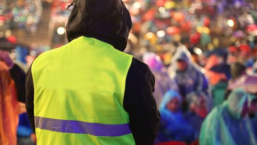 Platzanweisung der Besucher und Kunden